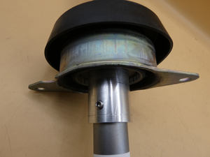 Original Mercedes-Benz Lenkspindel. LKW 18..L, 20..L, 25..L, 26..L, 30..L 5