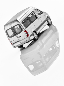 Orig. Mercedes-Benz Modellauto Sprinter Kombi BR910 BR907 iridiumsilber silber 2