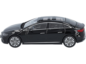 Original Mercedes-Benz Modellauto 1:43. EQE, Limousine, Electric Art Line, V295 6