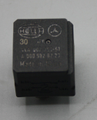 Original Mercedes-Benz Relais 40A. W117, 118, 156, 166, 176, 177, 205, 213, 217, 222, 231, 238, 242,