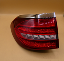 Original Mercedes-Benz Heckleuchte aussen links. E-Klasse W213 T Modell