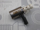 Original Mercedes-Benz Hydraulik Wegeventil Ölpumpe. CLA W117, W118, GLA W156