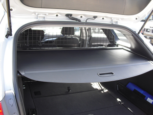 Trenngitter im Kofferraum