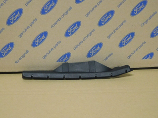 original-ford-kantenschutz-leiste-hintertuer-links-fuer-kuga-ab-01-2020-2453033