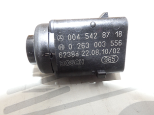 Original Mercedes-Benz Abstandssensor (PDC). ML, GL, Viano, SL, CLS, CLK...
