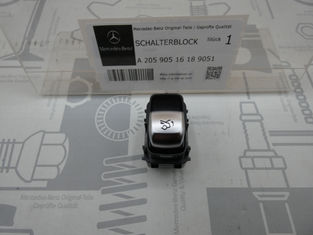 Original Mercedes-Benz Bedienschalter / Heckdeckel. C-Klasse W205