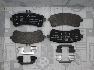 Original Mercedes-Benz Bremsklotz-Satz hinten. AMG GT W190, S-Klasse W217