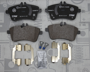 Original Mercedes-Benz Bremsklotz-Satz vorne. A-Klasse W169, B-Klasse W245