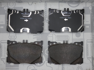 Original Mercedes-Benz Bremsklotzsatz vorne. C-Klasse W205, AMG E50, E53, GLC43, CLS53