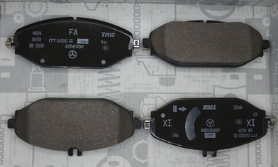 Original Mercedes-Benz Bremsklotz-Satz vorne. C-Klasse W205, E-Klasse W213, W238