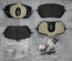 Original Mercedes-Benz Bremsklotz-Satz vorne. CLA W118, A-Klasse W177