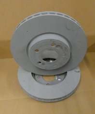 Original Mercedes-Benz Bremsscheibensatz (2 Stück) vorne. CLA 118, A 177, B 247, GLA 247