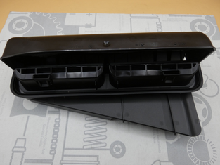 Original Mercedes-Benz Entlüftungsklappe hinten rechts. C-Klasse 205, E-Klasse 213 T-Modell