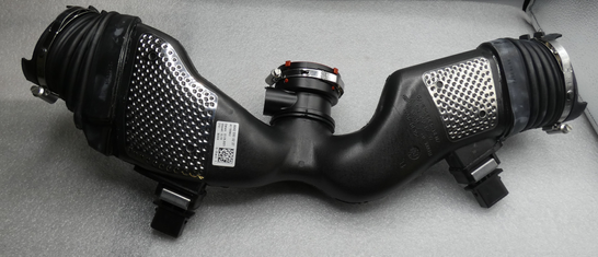 Reinluftleitung mit Luftmassenmesser