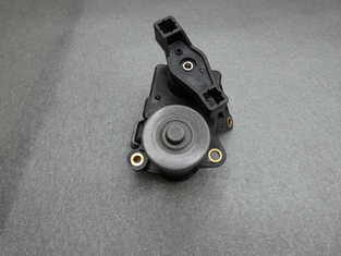 Stellmotor an Ladeluftverteiler