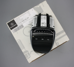 Steuergerät-Mittelkonsole