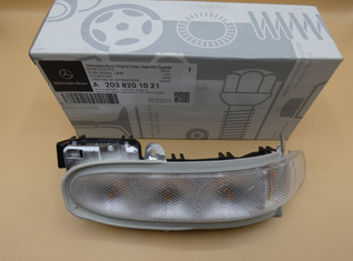 Original Mercedes-Benz Spiegelblinker rechts. C-Klasse W203 bis Modelljahr 08/1998