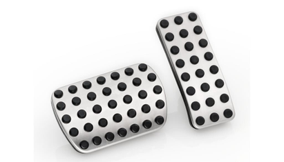 Original Mercedes-Benz Sportpedalanlage GLC, aus Edelstahl, bei Automatik, mit Gumminoppen