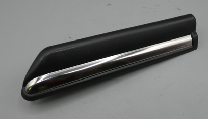 Original Mercedes-Benz Zierstab hinten links. SL W107