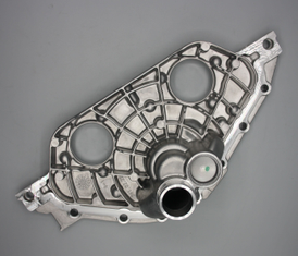 Original Mercedes-Benz Stirnwanddeckel, Zylinderkopf und Nockenwellengehäuse vorn. OM271