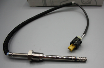 Original Mercedes-Benz Temperatursensor / Abgastemperatur (ML, E, R, V )