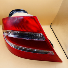 Original Mercedes-Benz Rückleuchte links. CLK W209-2