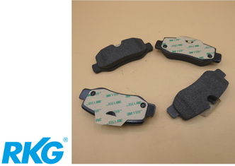 Original Mercedes-Benz Bremsklötze hinten. V-Klasse W447, W448-1