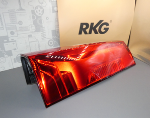 Original Mercedes-Benz Rückleuchte rechts. Sprinter 907, W910-2