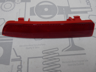 Original Mercedes-Benz Rückstrahler rechts. V-Klasse W447, W448-2