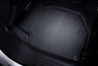 Passgenaue Gummifußmatte für Opel Mokka – robustes Allwetter-Design mit Mokka-Schriftzug