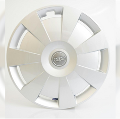 Original Audi A3 8V Radzierkappe 16 Zoll silber-1