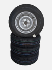 Original Winterkomplettrad-Satz für Opel Movano C, Peugeot Boxer 3 und Citroen Jumper 3 215-70R15 Nexen 60-1