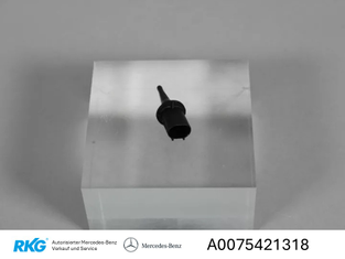 Original Mercedes-Benz Temperatursensor Aussentemperatur / Lufteinlasstemperatur-2
