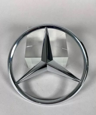 Original Mercedes-Benz Stern Emblem Kühlergrill. CLA, GLA, GLK, SLK