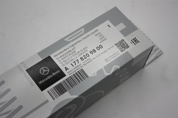 Original Mercedes-Benz Wischerblatt-Satz vorne W118 / W177