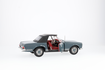 Original Mercedes-Benz 1:18 Modellauto 230 SL Pagode W113 Cabrio blaugrau 